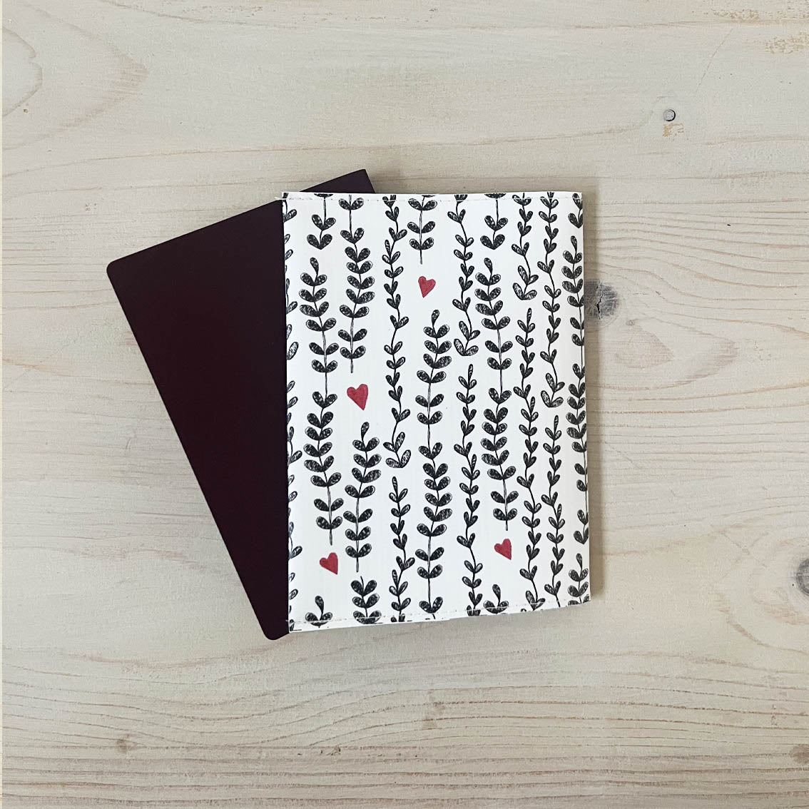 etui passeport couverture passeport bisous coeurs