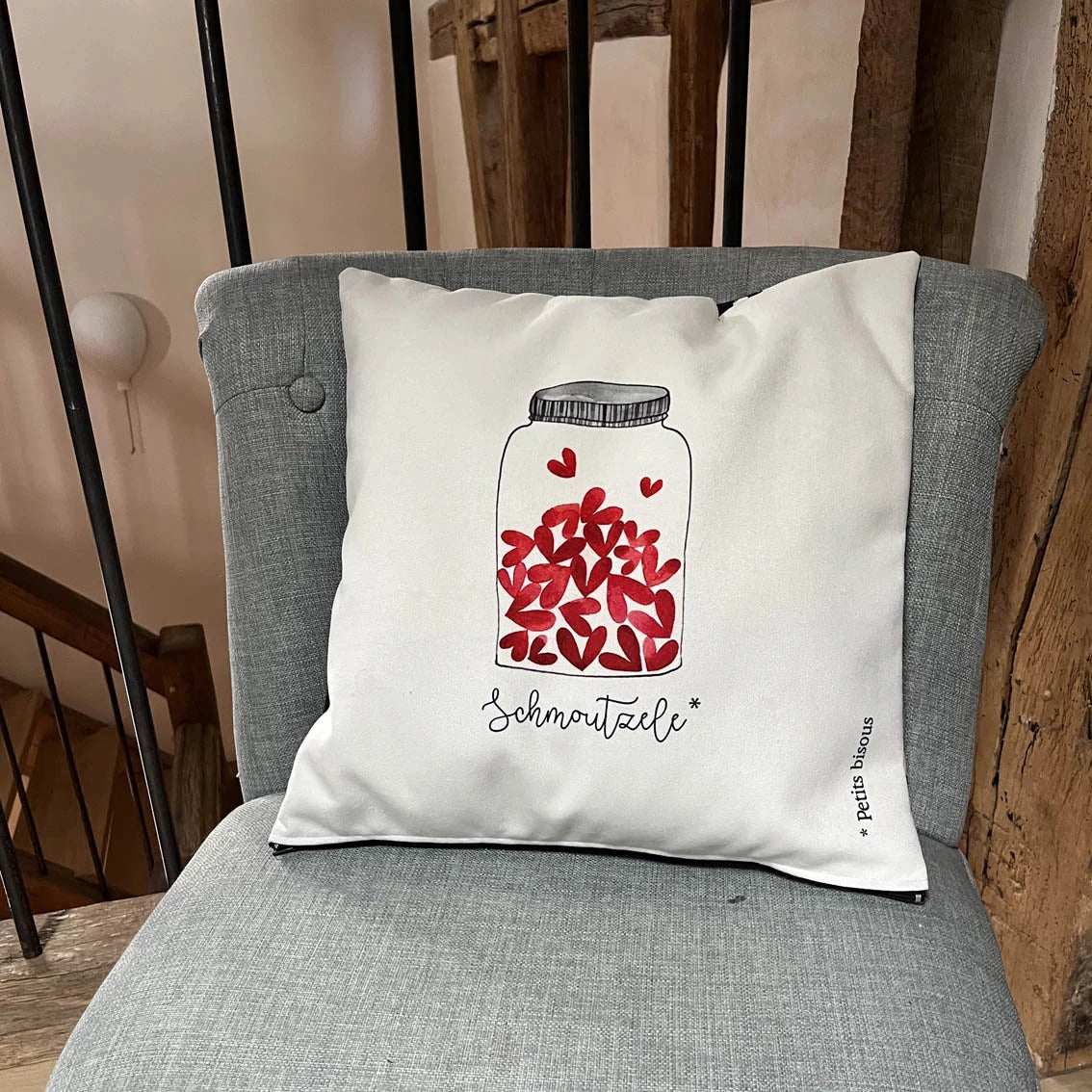 Coussin citation Schmoutzele ambiance décorative